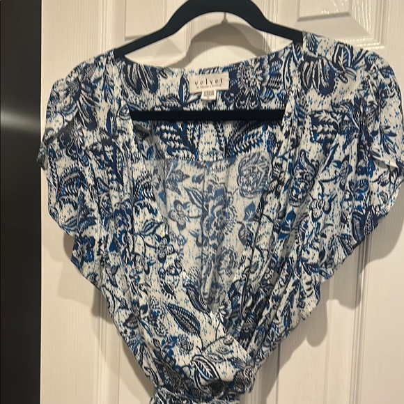 Velvet Blue and White Flutter Sleeve Blouse with Tie Front - Picture 1 of 4